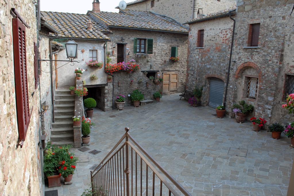 Borgo San Gusme Apartment Exterior photo
